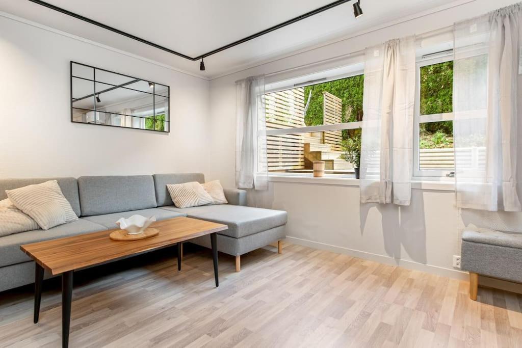 Leilighet Pa Vear Med 2 Soverom Tønsberg Exterior foto