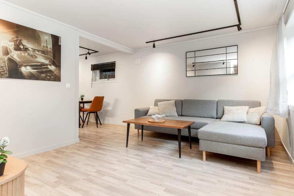 Leilighet Pa Vear Med 2 Soverom Tønsberg Exterior foto